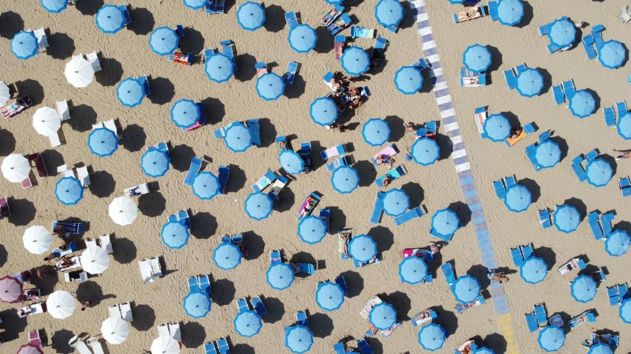Park Hotel Cellini Lido di Jesolo Exterior foto